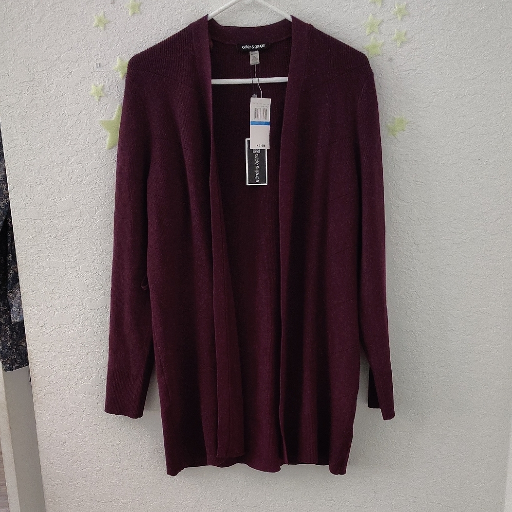 Cable & Gauge Women's Rich Burgundy Cardigan